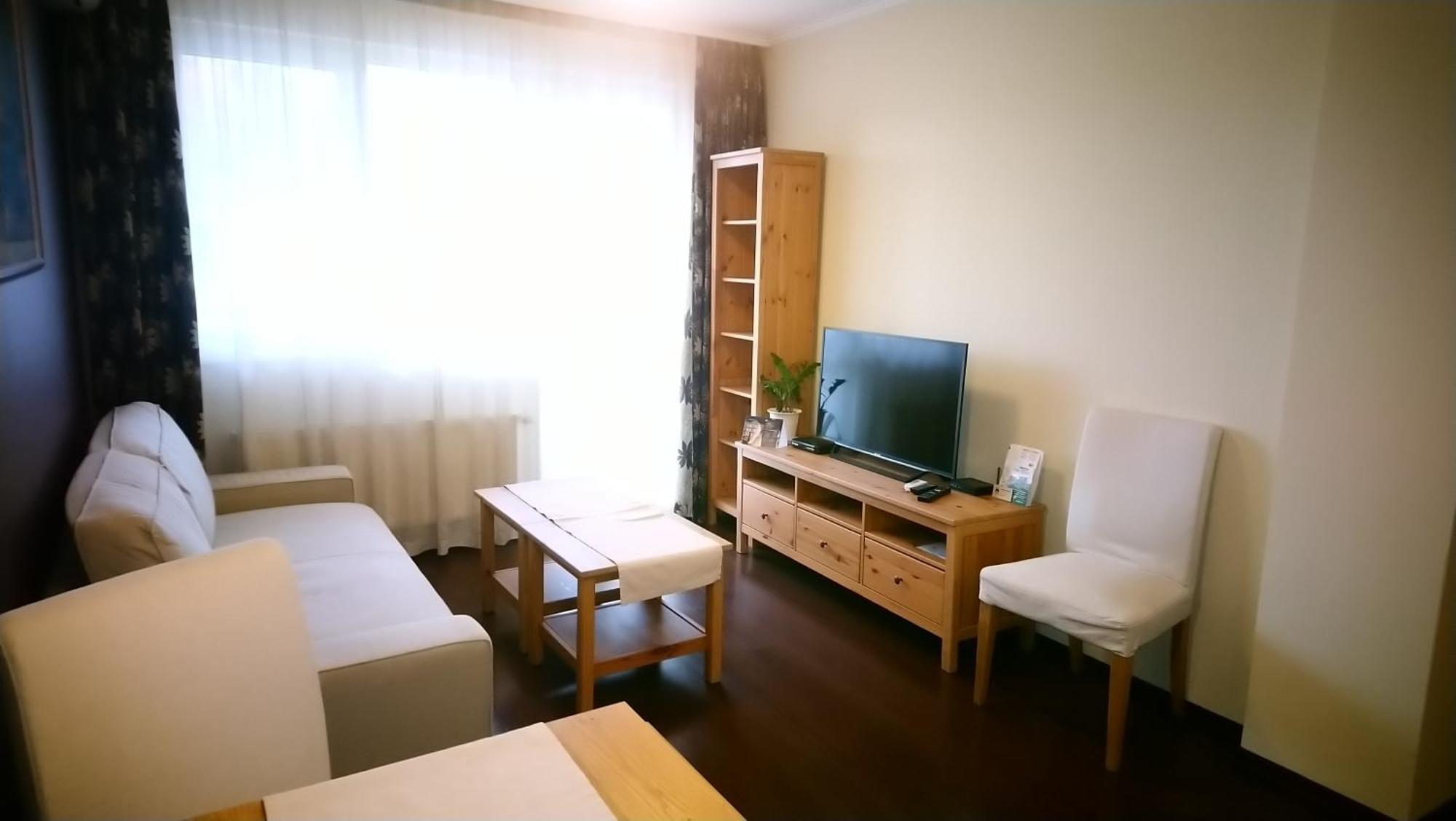 Hotel apartamentowy House 3*
