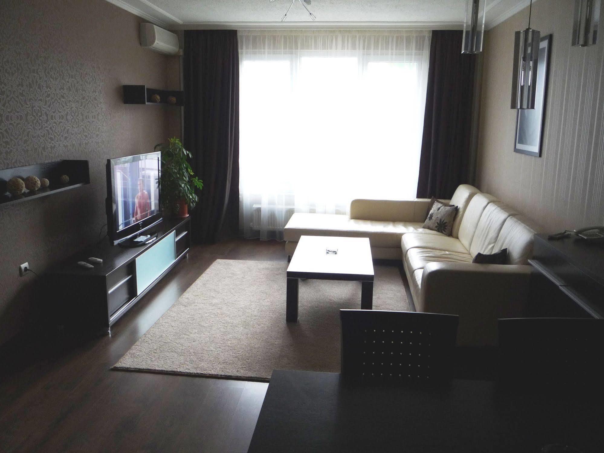 Aparthotel House 3*