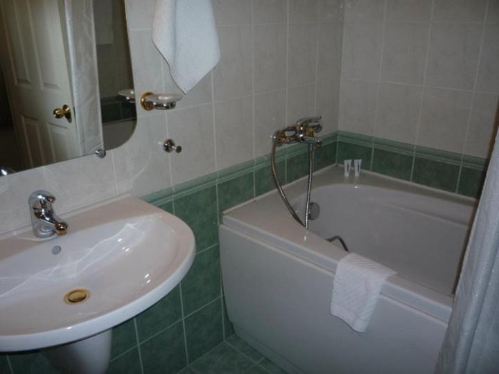 House Aparthotel